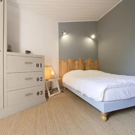 Dom wakacyjny Maison Pour 10 Avec Jardin Pres De La