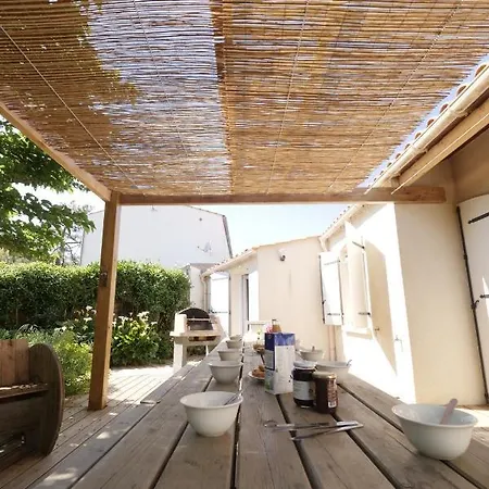 Dom wakacyjny Maison Pour 10 Avec Jardin Pres De La *