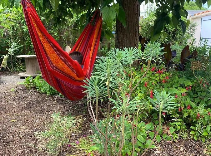 بيت للعطل Maison Pour 10 Avec Jardin Pres De La